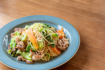 野菜たっぷり和風焼きそばランチ