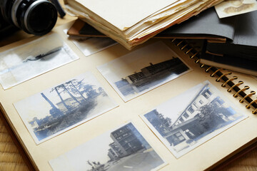 生前整理、遺品整理のイメージ 
遺品写真の相続人は撮影者本人であり、所有権と利用権を有しています。