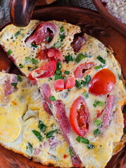 Omelette with tomatoes