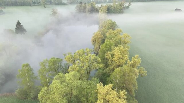 Ennstal mit Morgennebel
