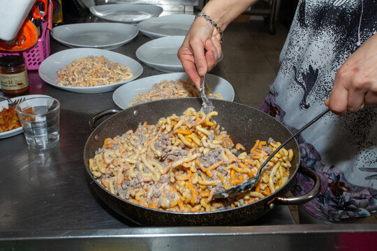 graminia tortelloni pasta street food international cuisines events with all the cuisines of the world tastings of international food specialties