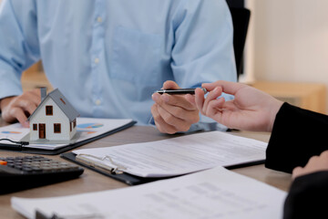 Real estate broker with contract insurance agreement document