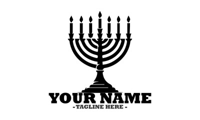 Obraz premium Hanukkah menorah with candles isolated on transparent background, illustration hanukkah menorah concept, hanukkah menorah vector design and logo art