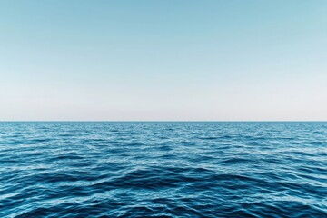 Obraz premium Serene minimalist ocean view blending seamlessly into hazy horizon