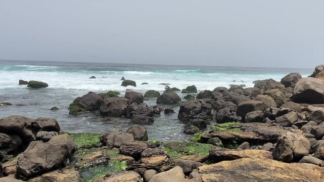 Ocean Atlantique cote ile de NGor Dakar Senegal
