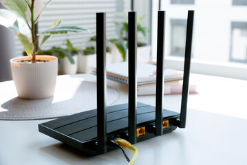 Router with 4 antennas in living room