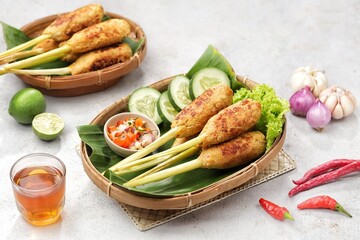Sate Lilit is a variant of satay from Bali. This satay is made from pork, fish, chicken or beef, then mixed with grated coconut, coconut milk, lime, shallots and pepper.