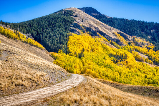 Beautiful San Juan Mountains along the Last Dollar Road