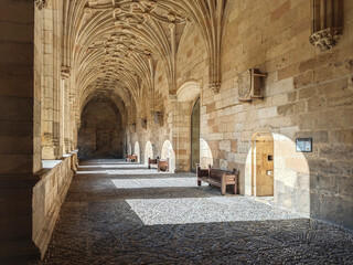 Claustro de antiguo monasterio de San Marcos de León, hoy parador de turismo
