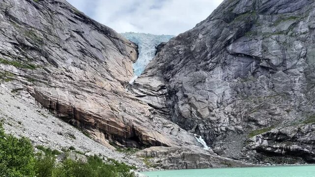 Briksdalsbreen 4k Ice