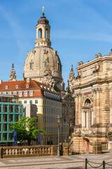 Obraz premium Dresden, the capital of Saxony. View of the Frauenkirche on a sunny day