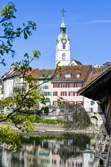 Olten, Stadt, Stadtturm, Aare, Fluss, Holzbrücke, Altstadt, Bahnhof, Frühling, Frühlingssonne, Solothurn, Schweiz