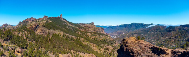 Roque Nublo, grand canary, in summer