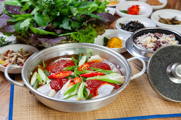 Braised hairtail sold in Korea is delicious