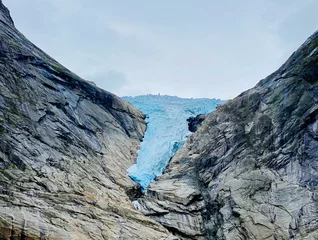 Fleecedeken met foto The Briksdal Glacier, one of Norway's most iconic glaciers © PhotosByTIM