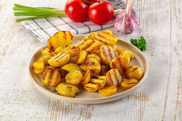 Grilled small baby young potato