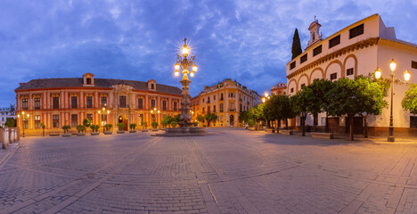 Fototapeta premium Plaza Virgen de los Reyes in Seville, Spain