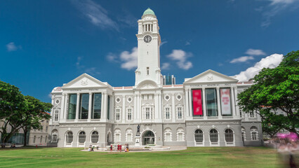 Obraz premium The Victoria Theatre and Concert Hall is a performing arts center in the Central Area of Singapore timelapse hyperlapse.
