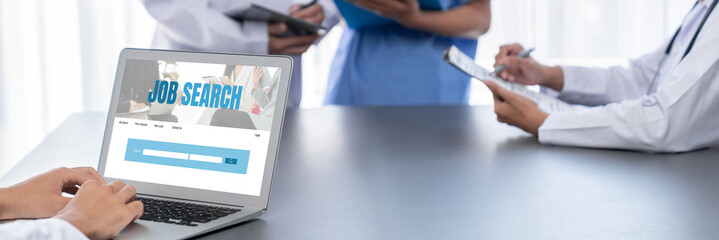 Online job search on brisk website for worker to search for job opportunities on the recruitment internet network