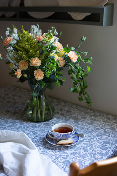 Tablescape with Blue and White