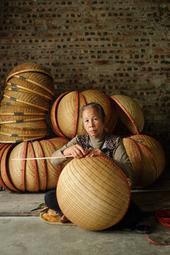 Traditional Basket Weaving in Vietnam