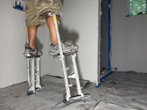 Drywall plaster Stilt for home Construction 