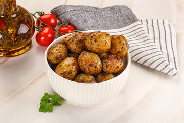 Baked mini potato with herbs