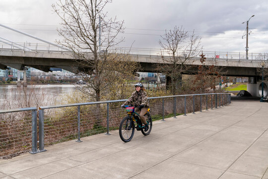 biking city