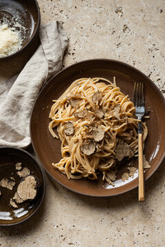 Black truffle spaghetti