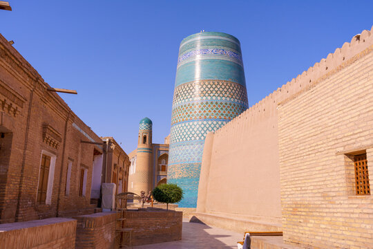 A building with a blue and white tower in the middle