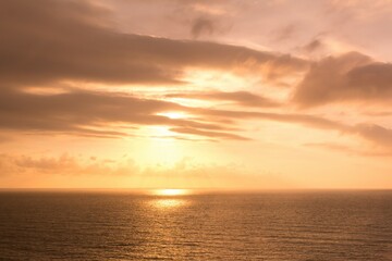 Obraz premium Sunset over the sea