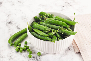 Sweet young green peas heap