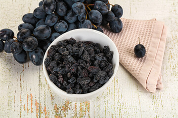 Dry ripe sweet blue raisin