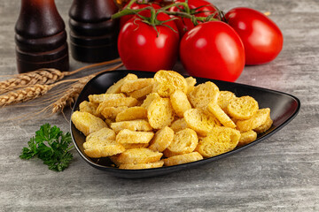 Crunchy croutons heap - roasted bread
