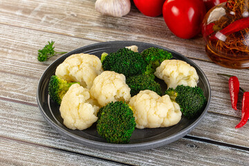 Vegan cuisine Steamed cauliflower and broccoli cabbage