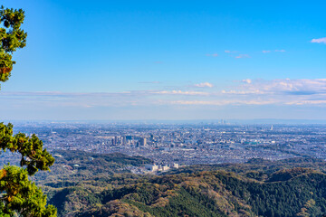 東京・高尾山 霞台展望台からのパノラマ風景（2024年11月撮影） 