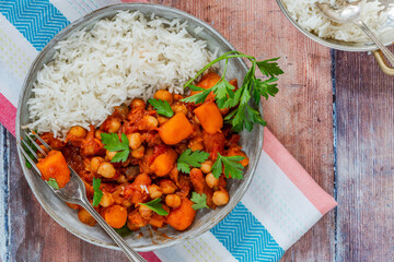 Chickpea and carrot tagine with rice