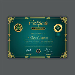Elegant Certificate of Achievement with Gold Accents
