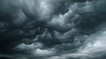 Obraz premium Dark, Brooding Storm Clouds A Dramatic Sky