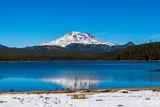 View of South Sister from Sparks Lake in Deschutes National Forest near Bend, Oregon.