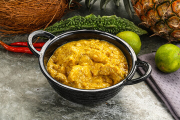 Inchian cuisine - chicken cashew curry