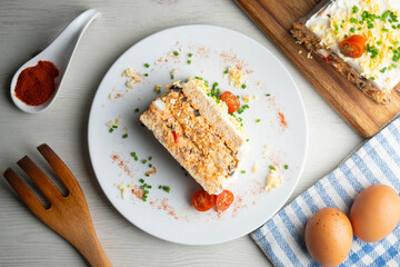 Cold tuna pie with vegetables and sliced ​​bread. A traditional cold pie recipe for summer.