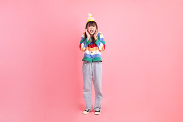 20s woman in winter clothes