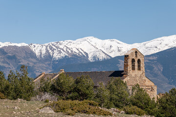 Fototapeta premium church in the mountains