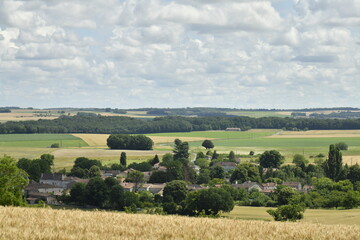 Le bourg de Champagne vu depuis une colline au Périgord Vert  © Photocolorsteph