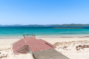 御座白浜の綺麗な海（三重県志摩市志摩町）
