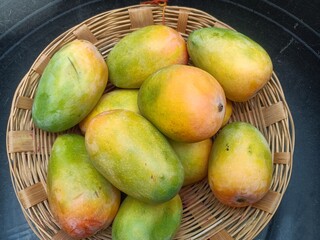Mangoes 