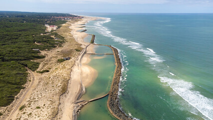 Piscines et dunes de sables de Soulac sur Mer contre l'érosion	