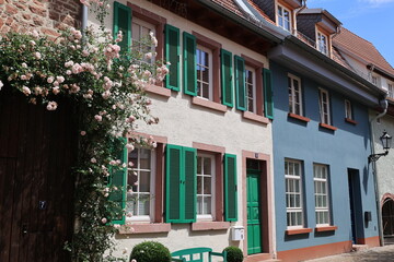 Naklejka premium Blick in die Altstadt der Römerstadt Ladenburg in Baden-Württemberg 