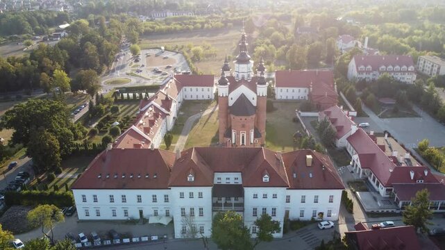 Monastyr w Supraślu w słońcu